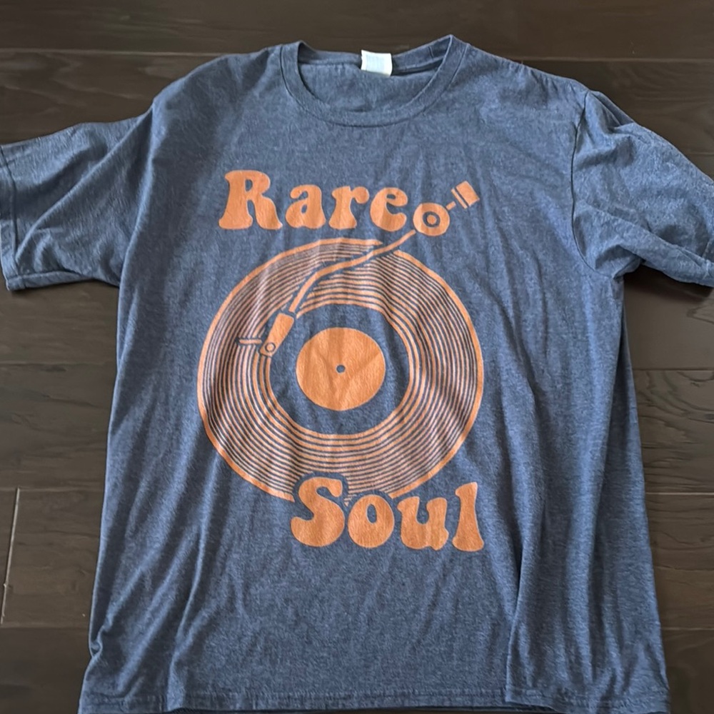 Amazon Blue and Orange Short Sleeve Tee